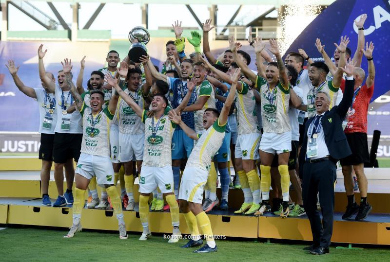 	ديفينسا خوستيكا يحرز لقب كأس سود أمريكانا 