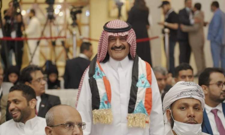 انسحاب عضو جنوبي وطرد آخر من مؤتمر الرياض