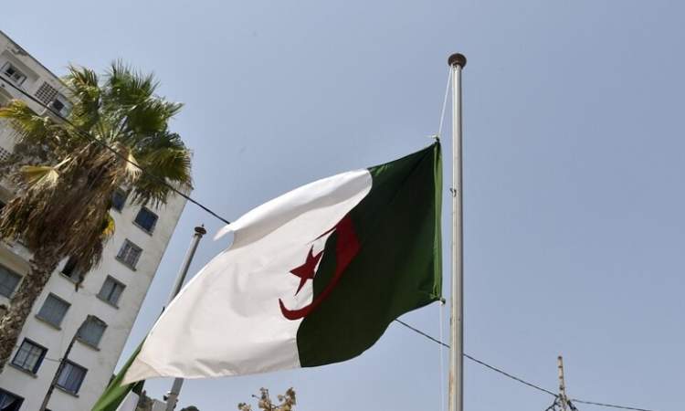 الجزائر.. الحكم بإعدام 48 شخصا بتهمة قتل مواطن   