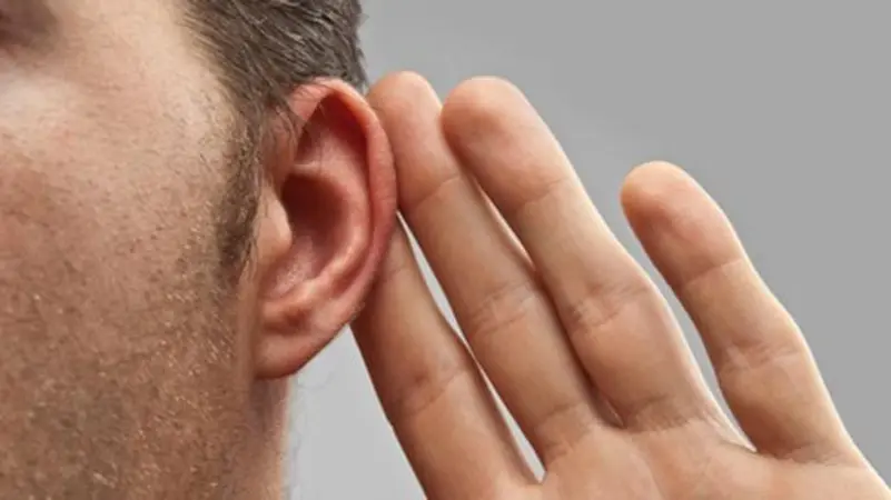 إحذر.. إذا شعرت بإحدى هذه العلامات فانت مهدد بفقدان السمع؟